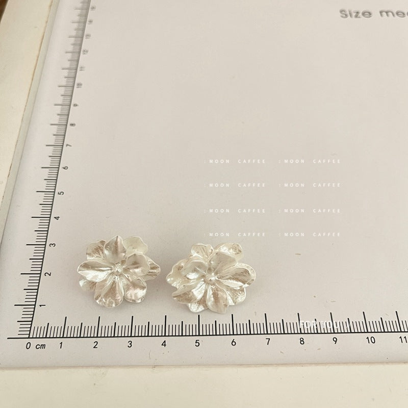 Small Camellia Flower Stud Earrings - Elegant and Delicate Floral Design